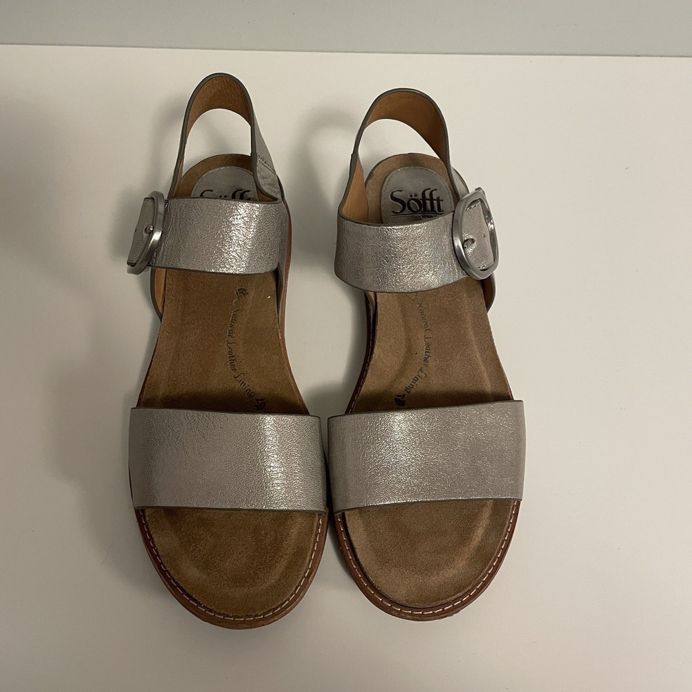 Sofft Bali Sandal Women's Size 8 M Metallic Silver Ankle Strap Comfy - Picture 2 of 7